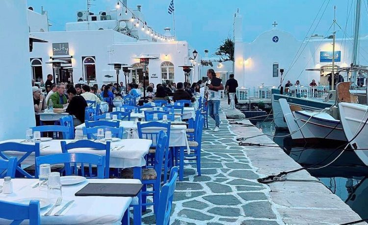 Nannies in Paros